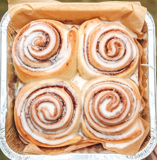 Vanilla Bean Cinnamon Rolls